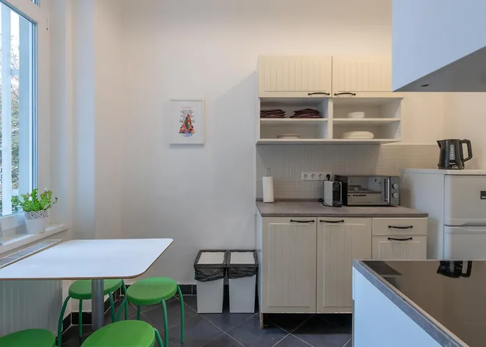 Walnut Tree * 부다페스트